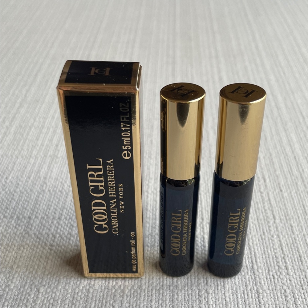 Carolina Herrera Good Girl fragrance mini rollerball set